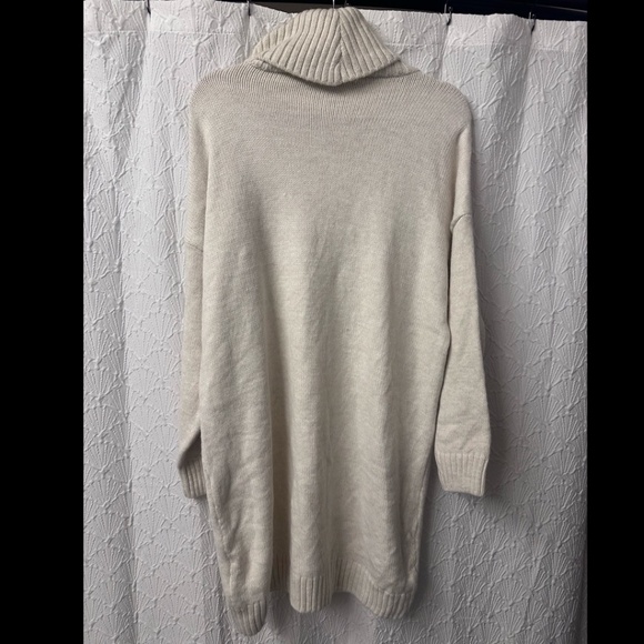 TOPSHOP Turtleneck Sweater Dress NWT - Picture 3 of 7